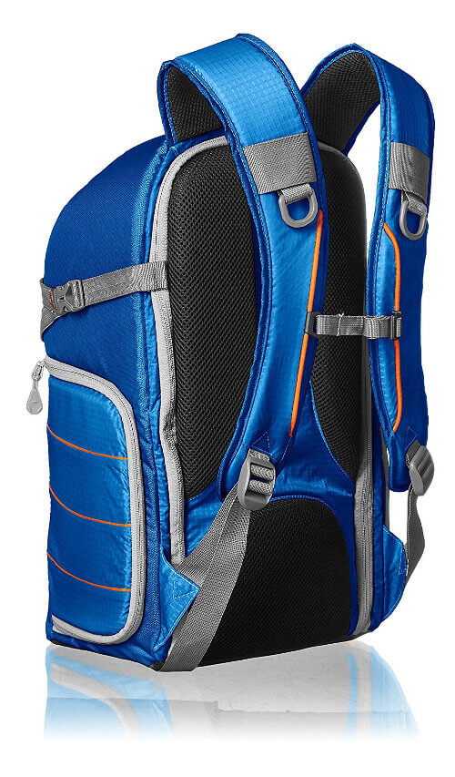 Mochila AmazonBasics Trekker